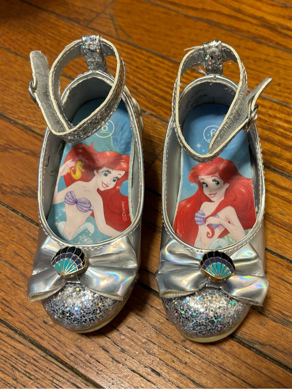Girls toddler size 6 Disney Ariel Mermaid Silver Glitter Dress Heel Shoes